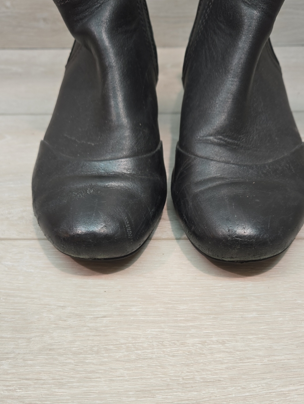 Taos Footwear Women On Snap Black Leather Ankle Boots Shoes Sz 10w View 4